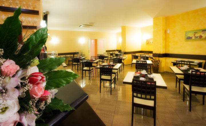 Hotel Bright Rom